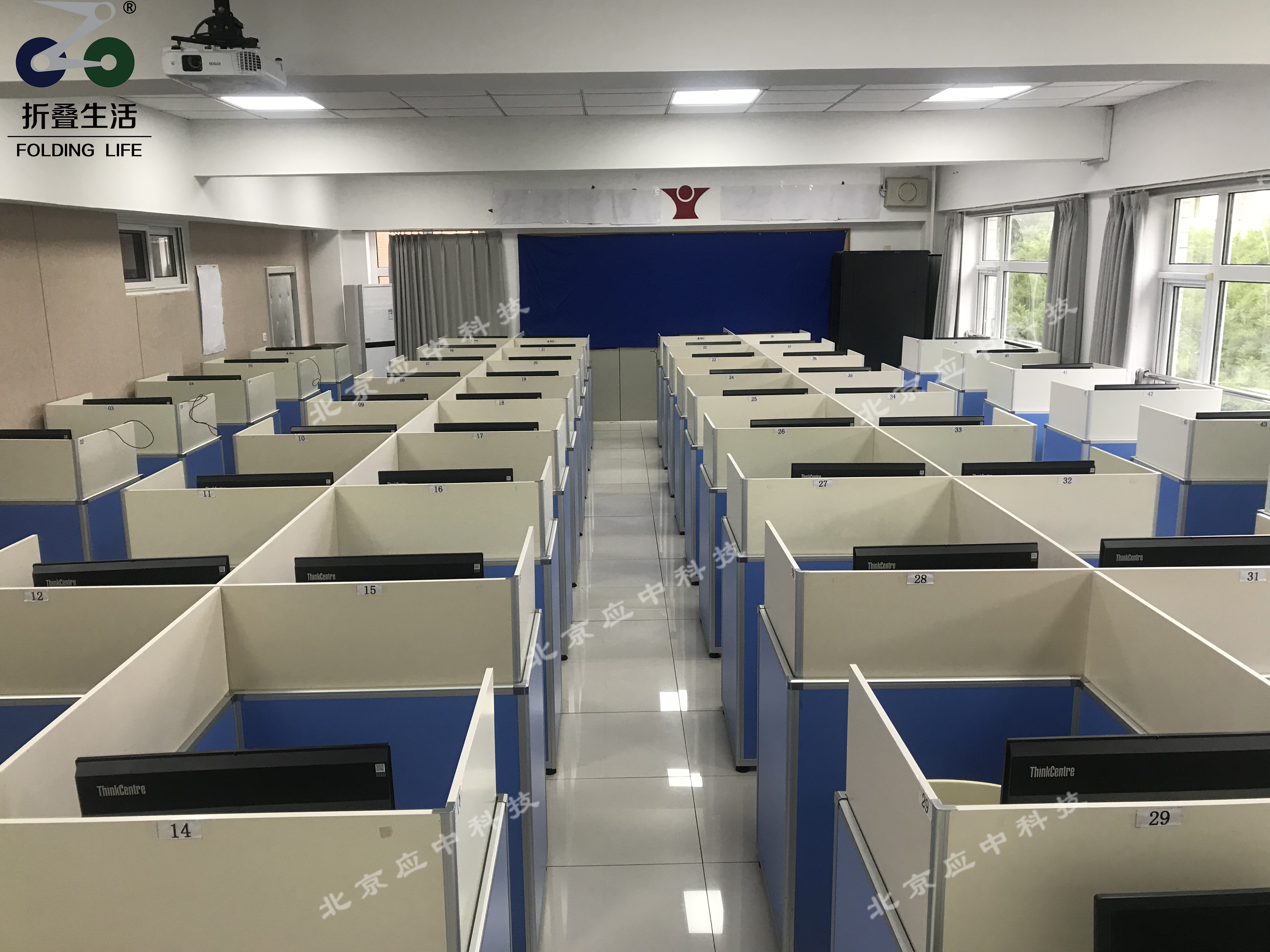 应中科技:屏幕升降器,升降屏风桌如何应用选择